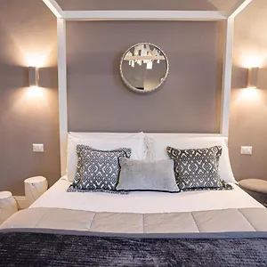 Cardilli Luxury רומא