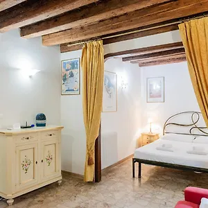 https://caterinas-home.hotelinveneto.com