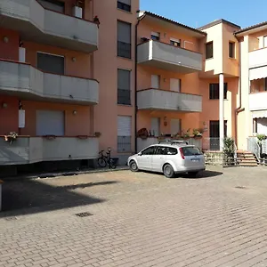 https://appartamento-luminoso-tra-mare-e-lago.it-tuscanyhotel.com